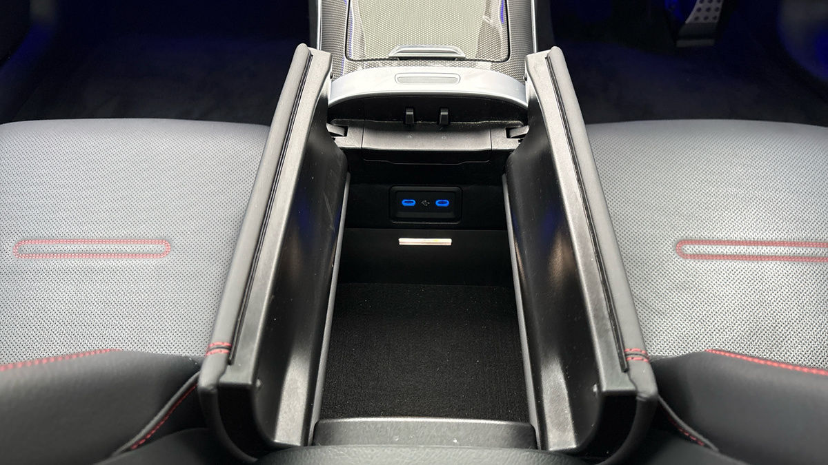 Mercedes-Benz CLE Image 40