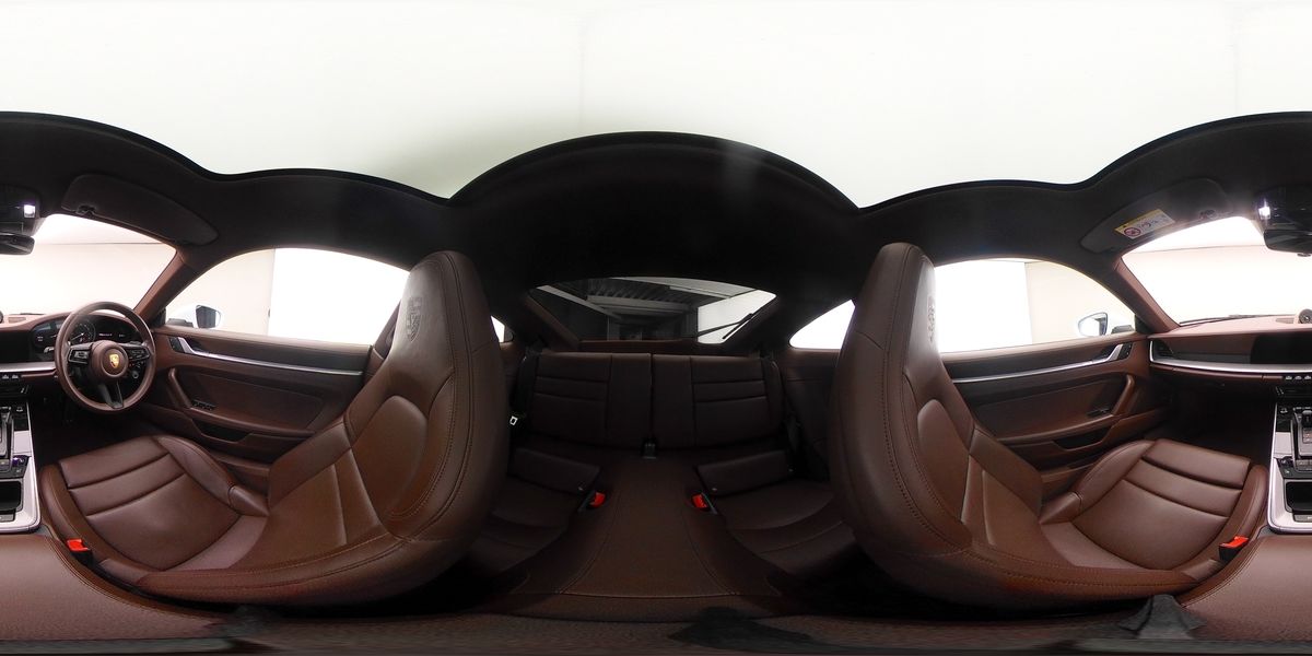 More views of Porsche 911