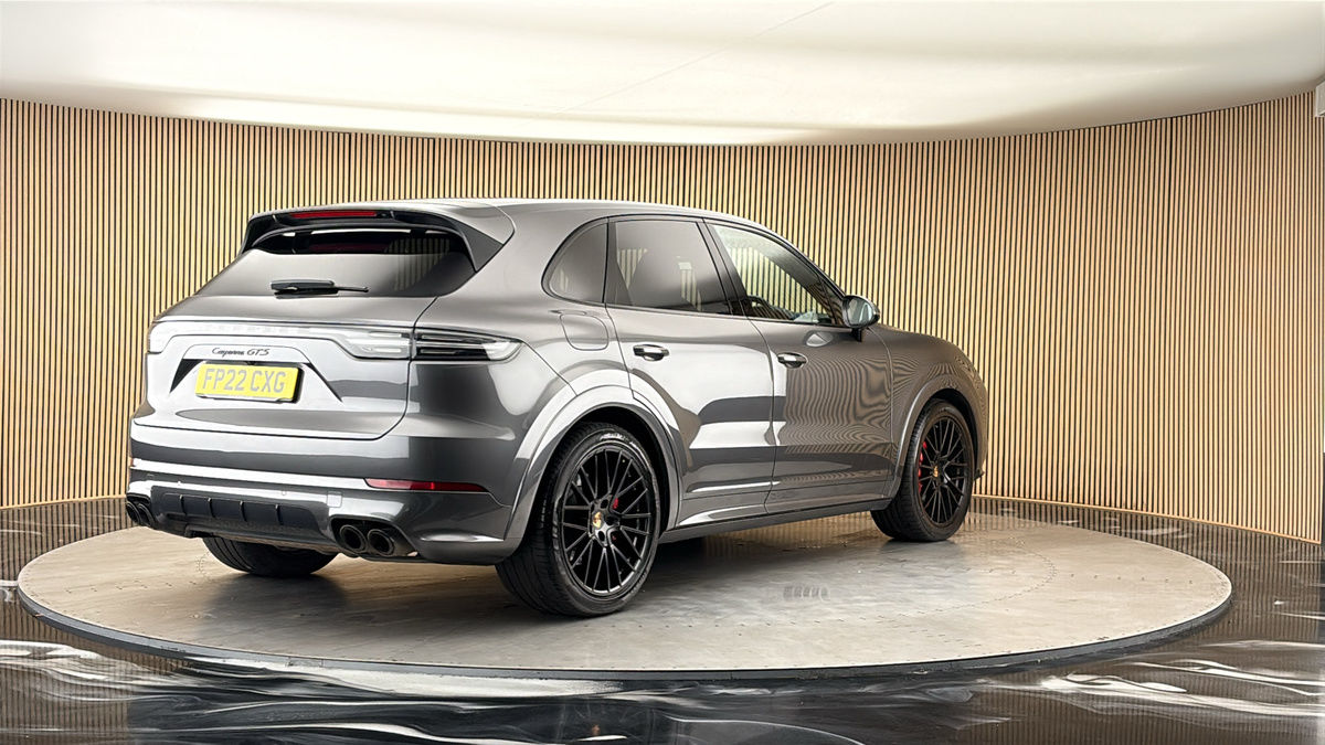 More views of Porsche Cayenne