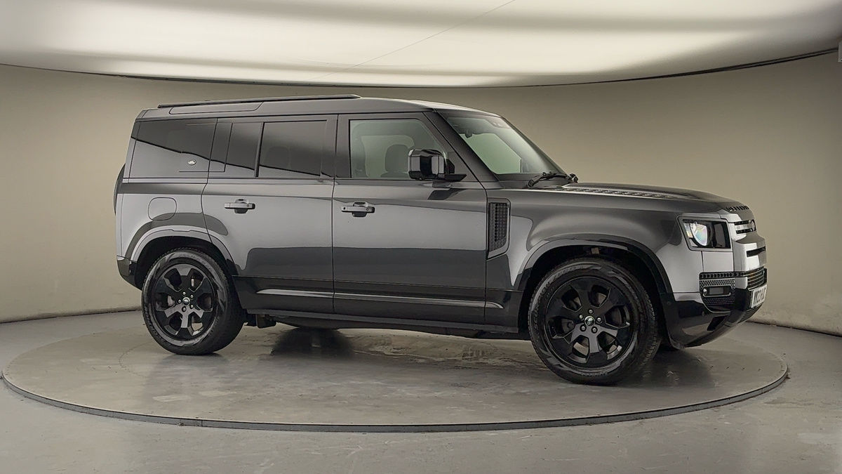 More views of Land Rover Defender 110