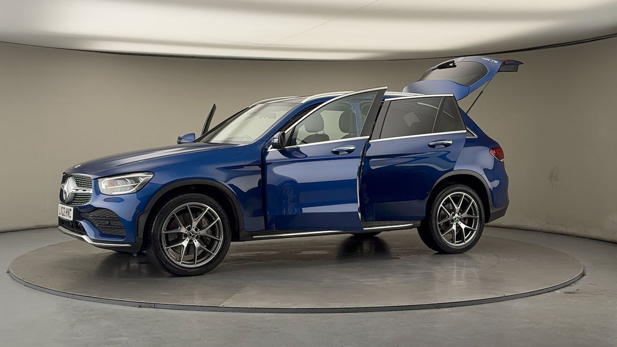 More views of Mercedes-Benz GLC