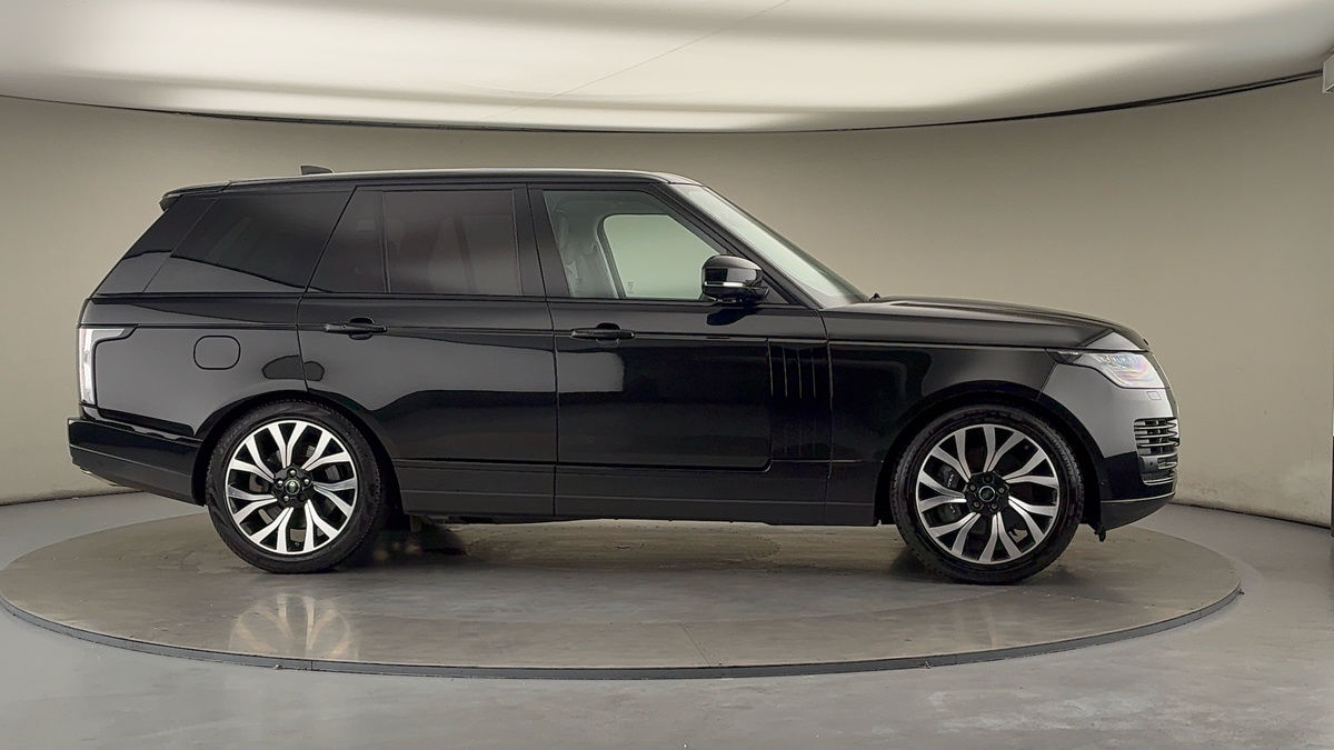 More views of Land Rover Range Rover