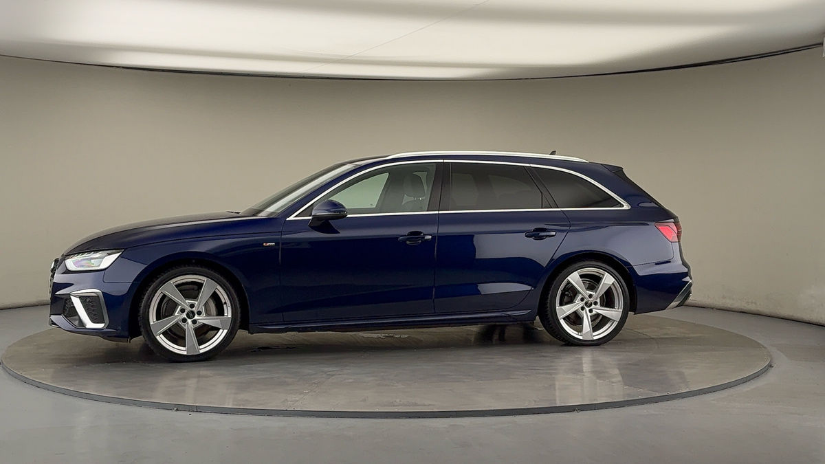 More views of Audi A4 Avant