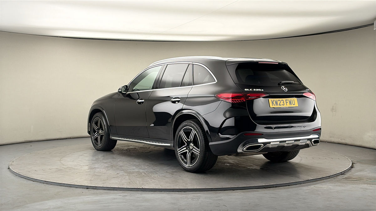 Mercedes-Benz GLC Image 2