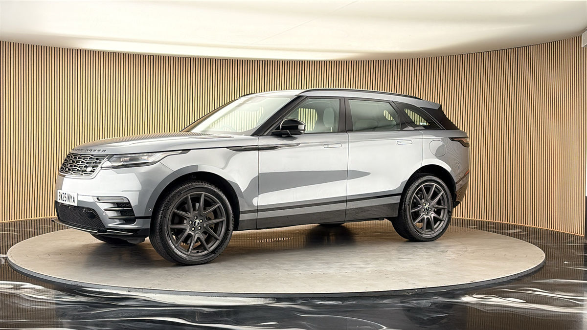 More views of Land Rover Range Rover Velar