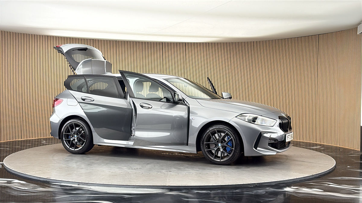 More views of BMW 1 Series