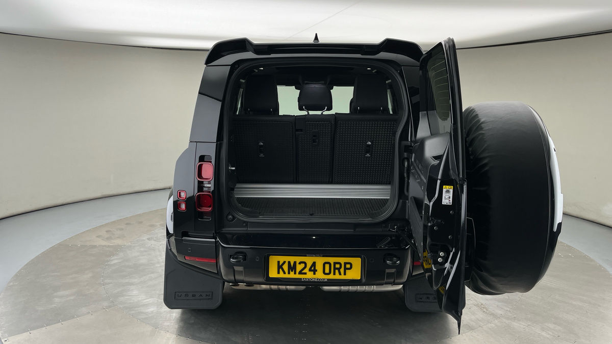 Land Rover Defender 90 Urban Image 11
