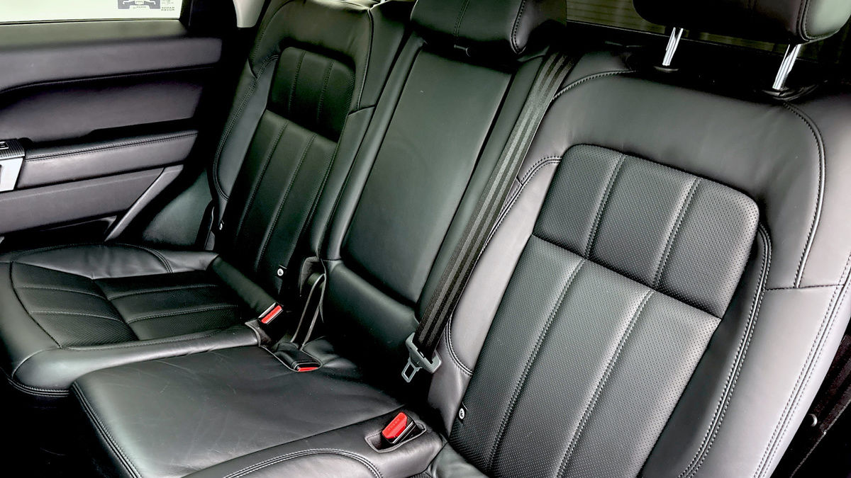 Land Rover Range Rover Sport Image 8