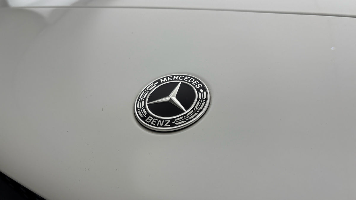 Mercedes-Benz CLA Image 24