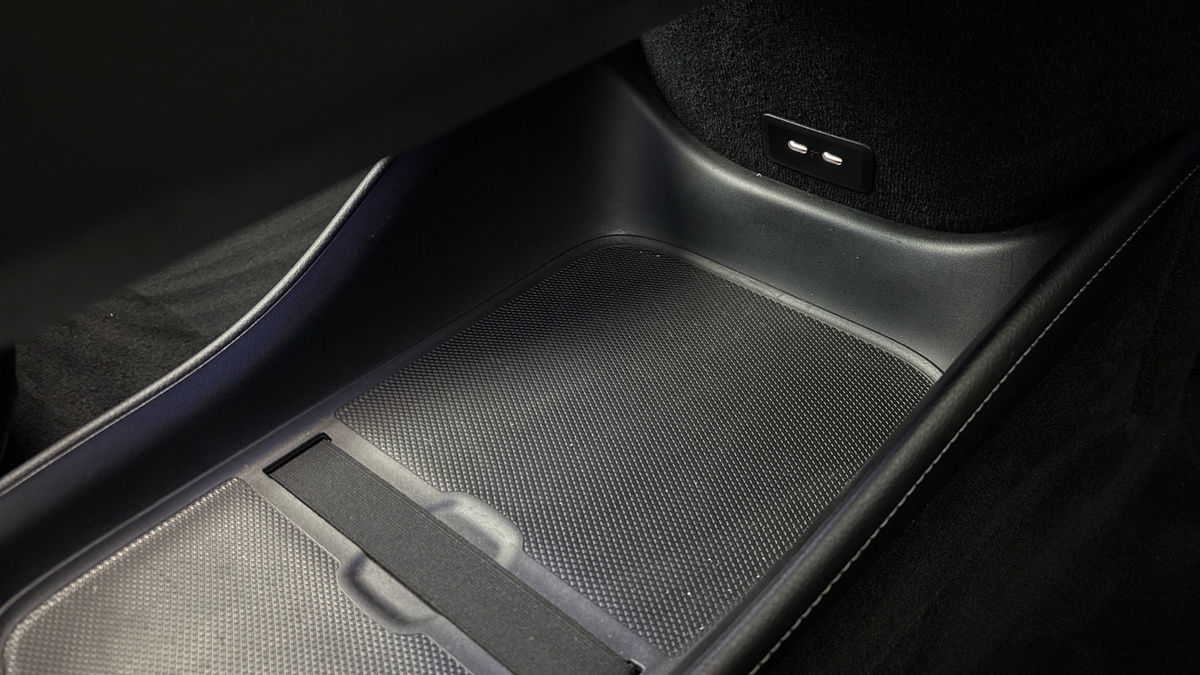 Mercedes-Benz EQE Image 32