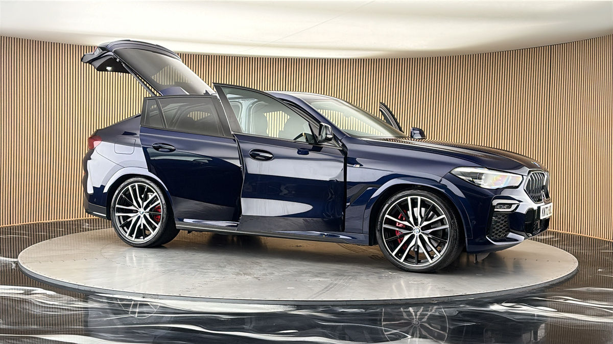 More views of BMW X6