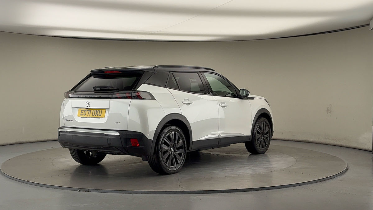 More views of Peugeot E-2008