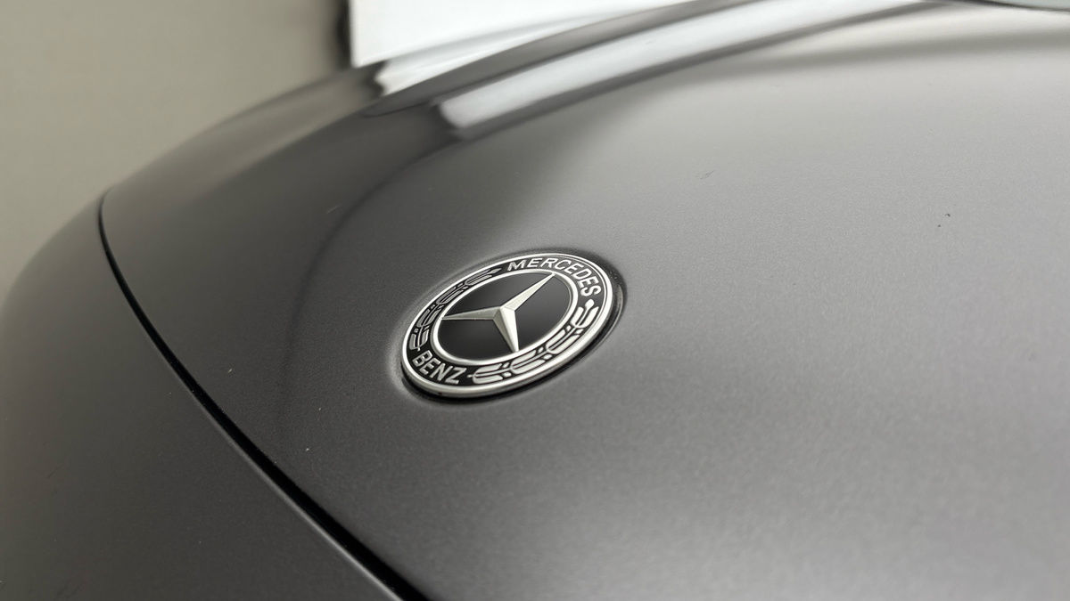 Mercedes-Benz GLB Image 24