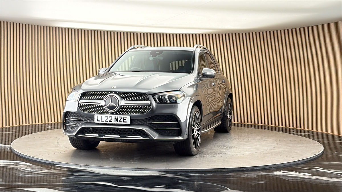 More views of Mercedes-Benz GLE