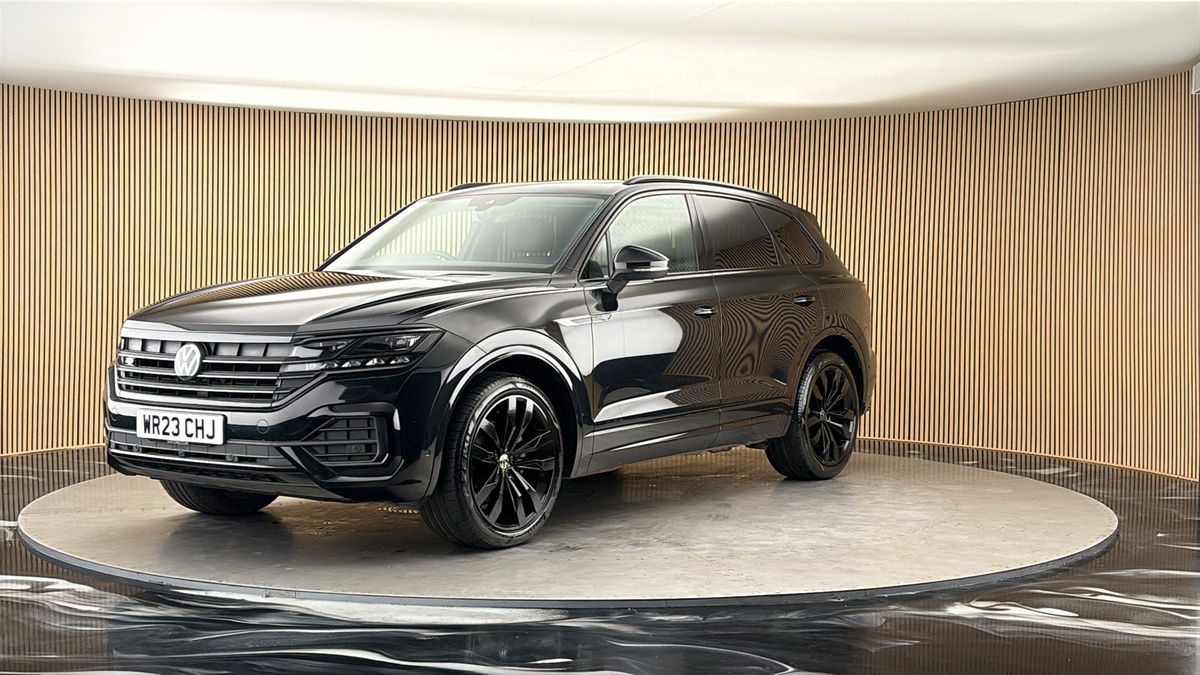 More views of Volkswagen Touareg