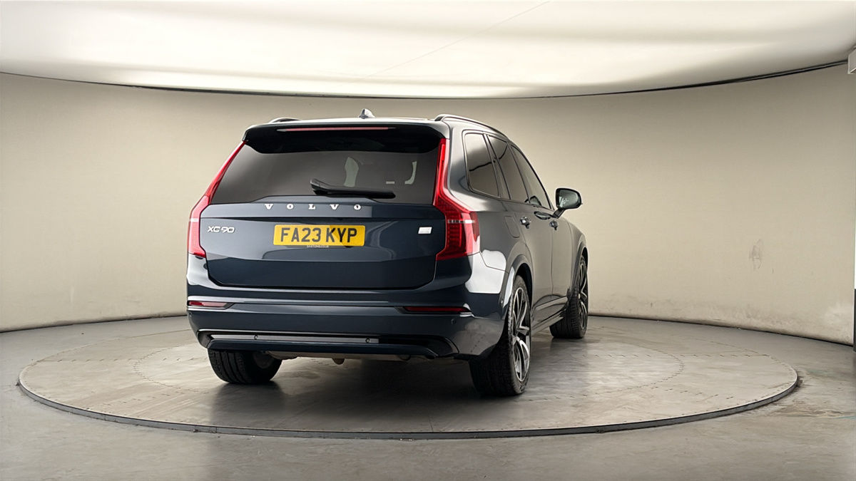 More views of Volvo XC90