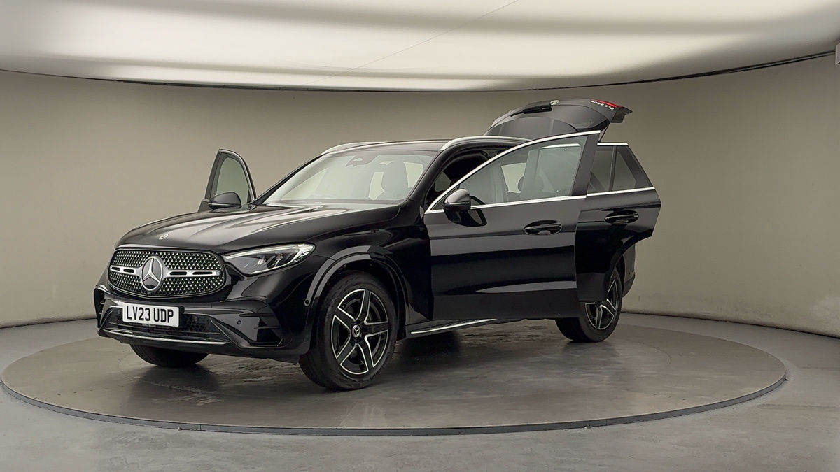 More views of Mercedes-Benz GLC
