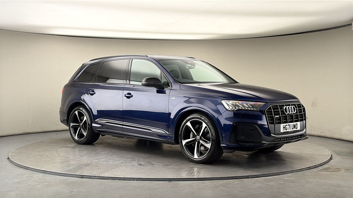 More views of Audi Q7
