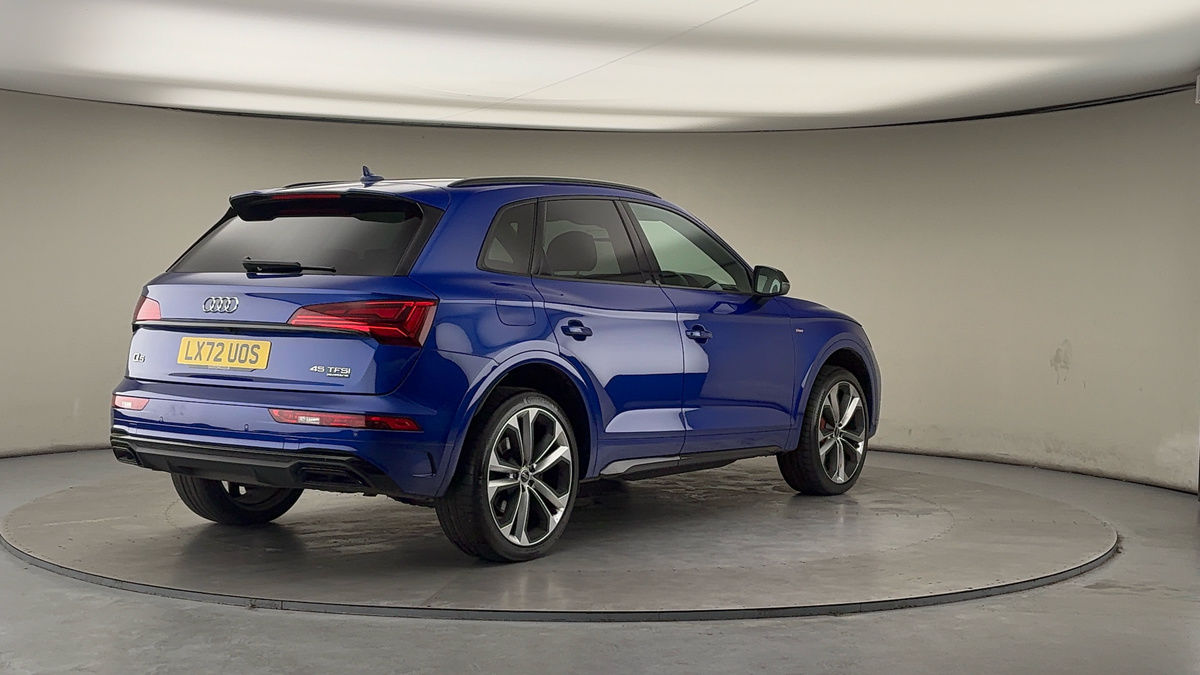 More views of Audi Q5