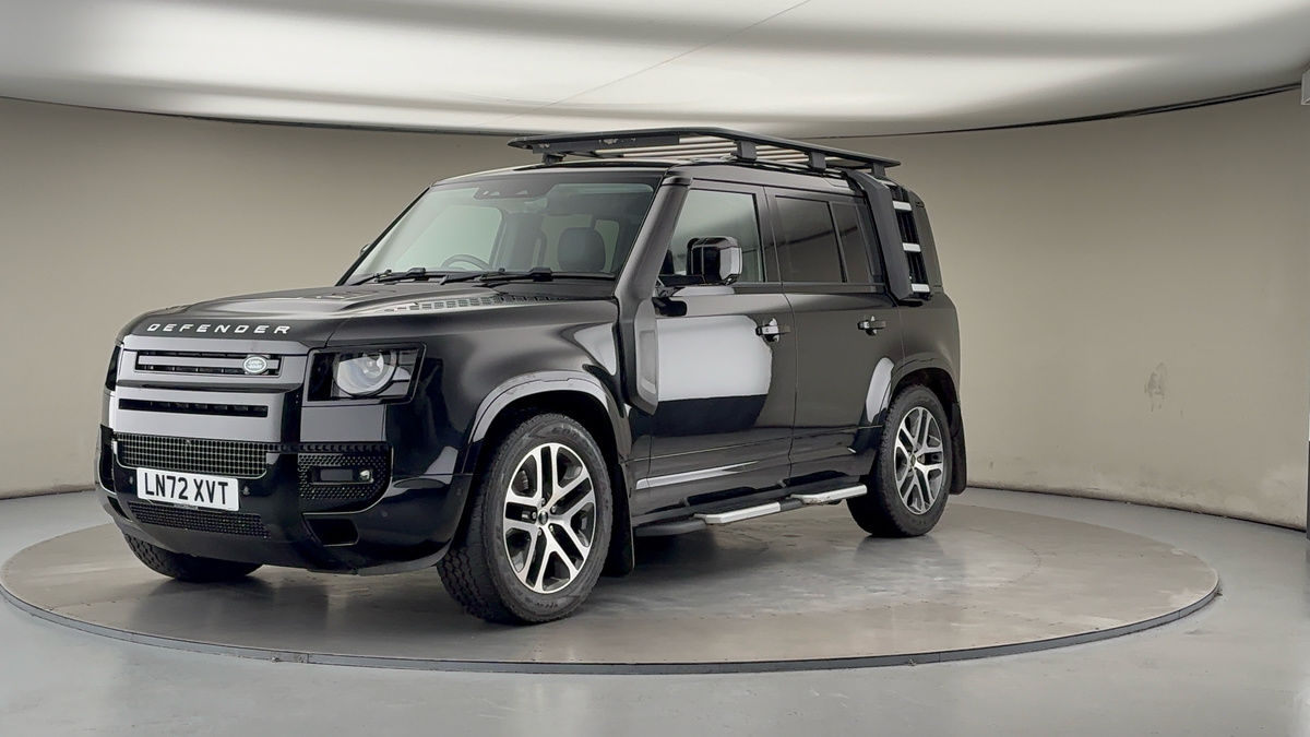 More views of Land Rover Defender 110