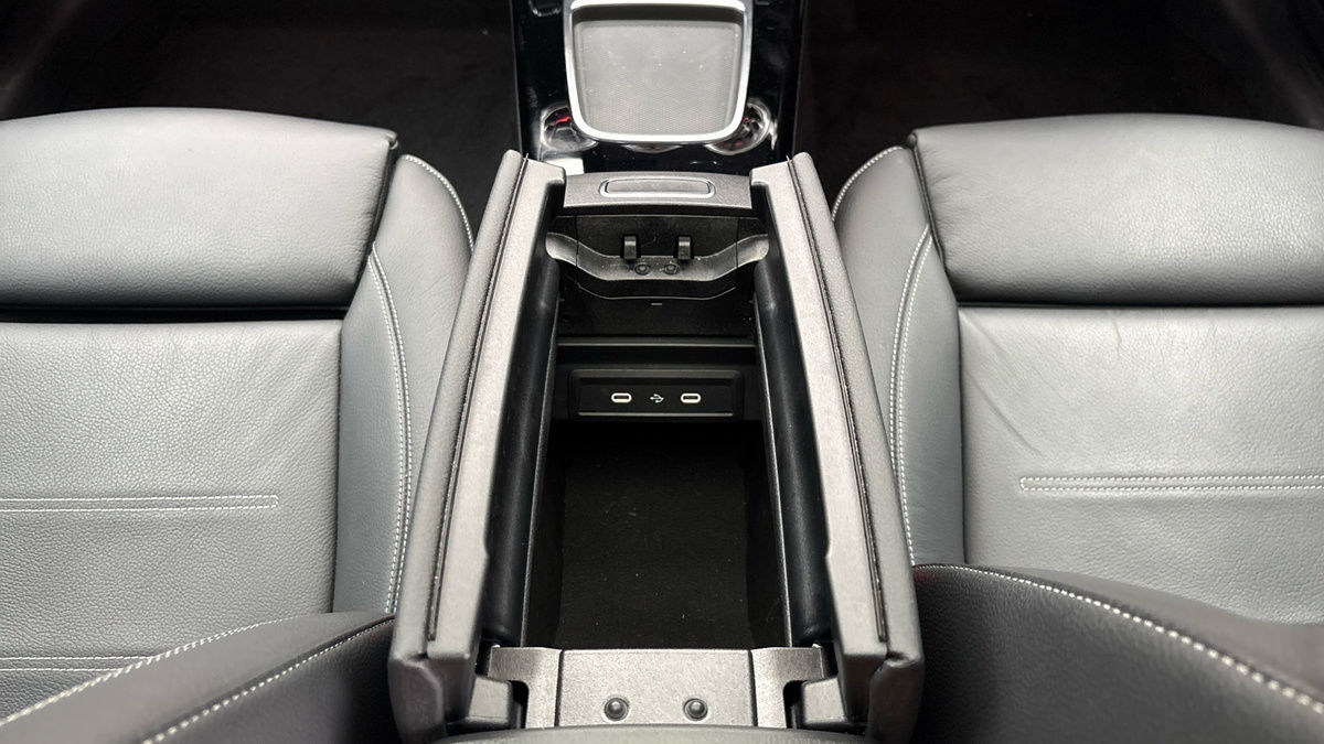 Mercedes-Benz CLA Image 29