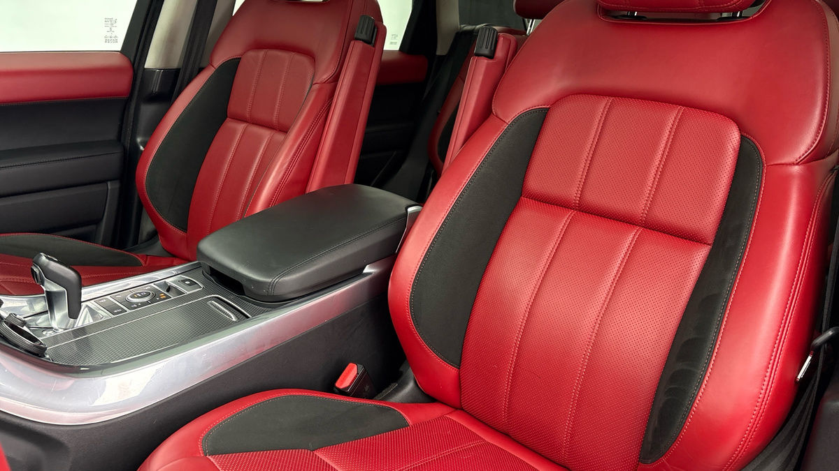 Land Rover Range Rover Sport Image 7