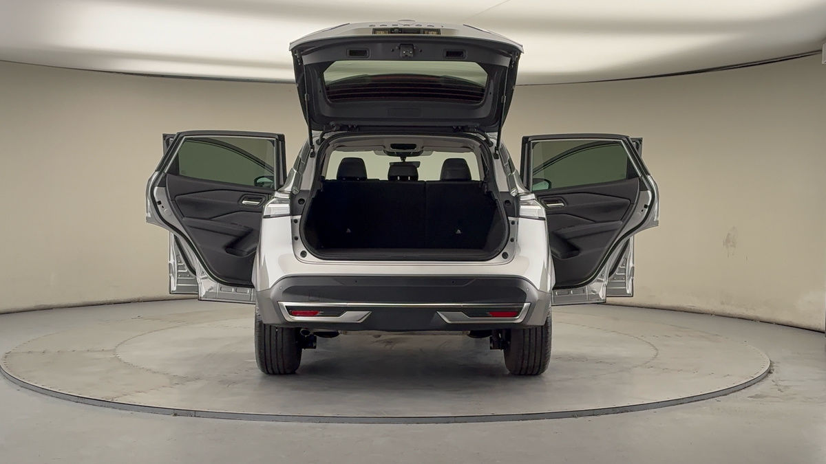 More views of Nissan Qashqai