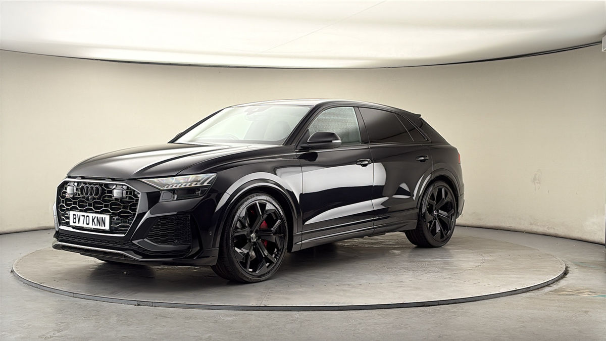 Audi RSQ8 Image 20