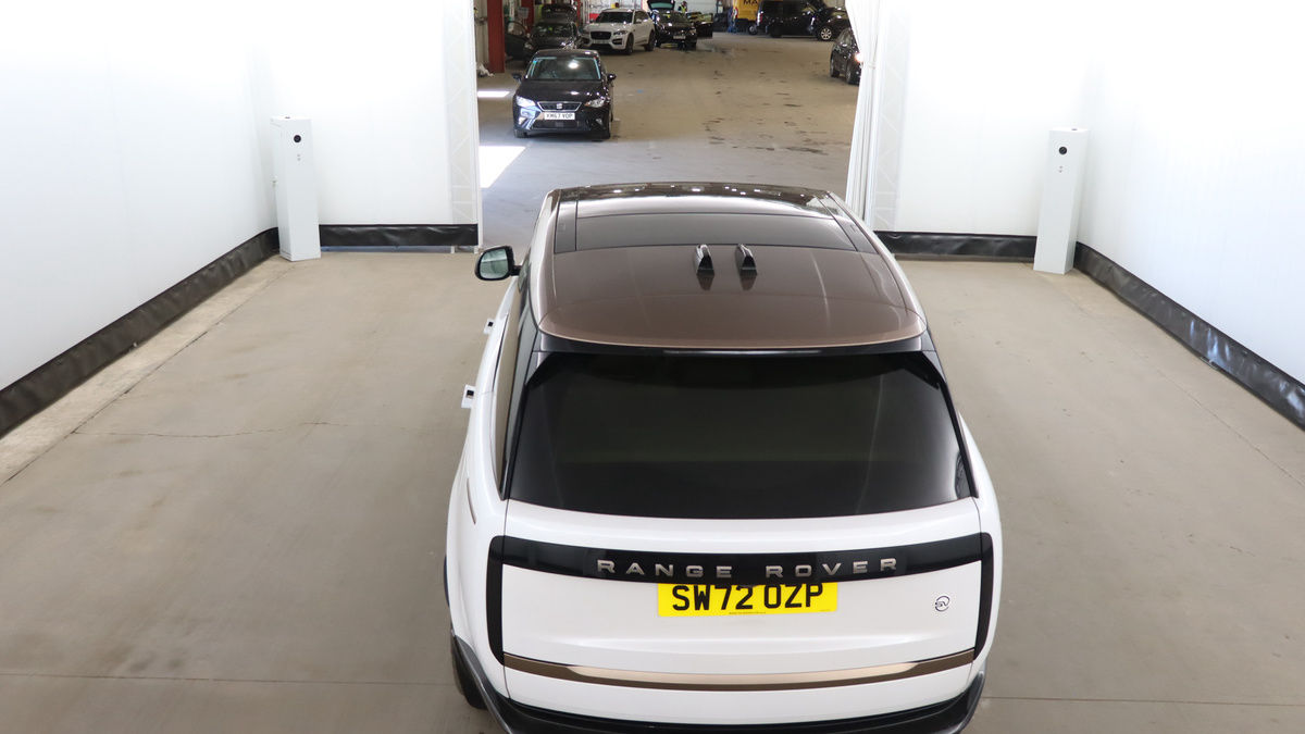 Land Rover Range Rover Image 8