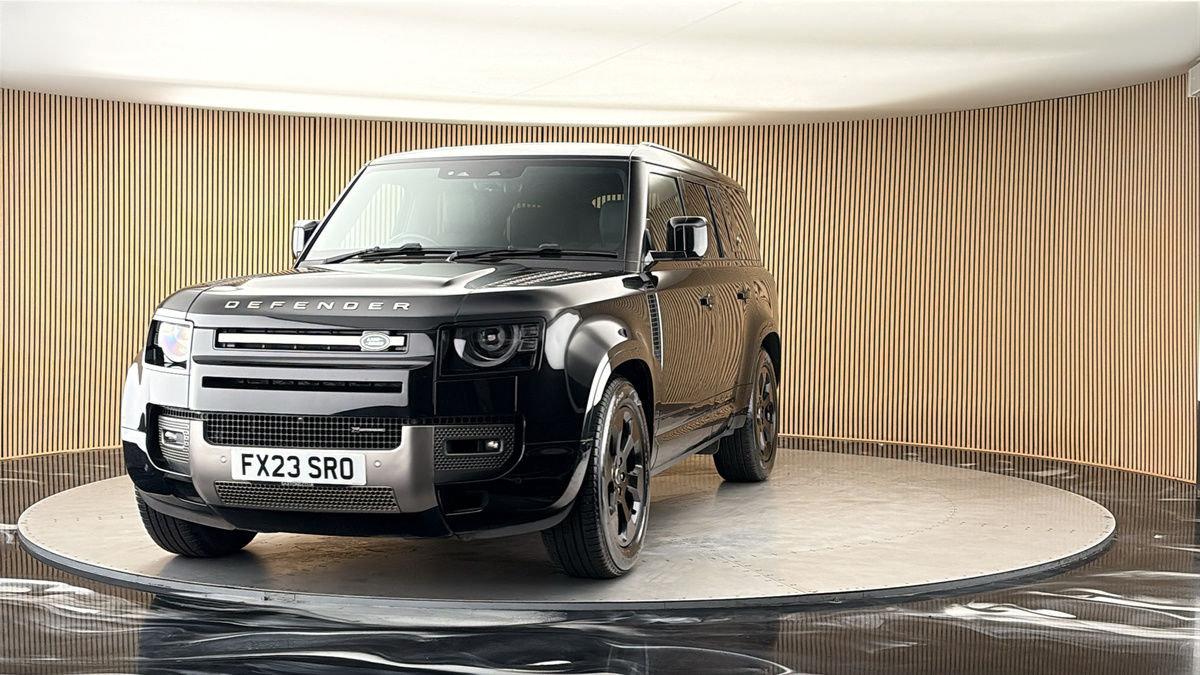 More views of Land Rover Defender 130