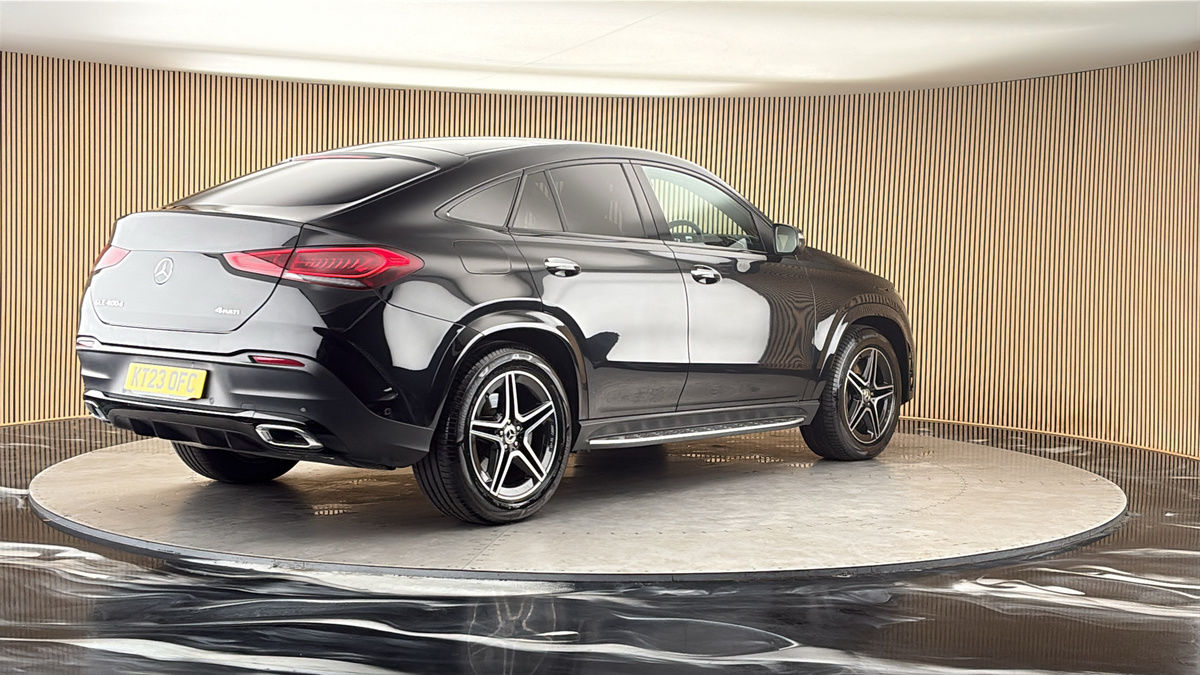 Mercedes-Benz GLE Image 21