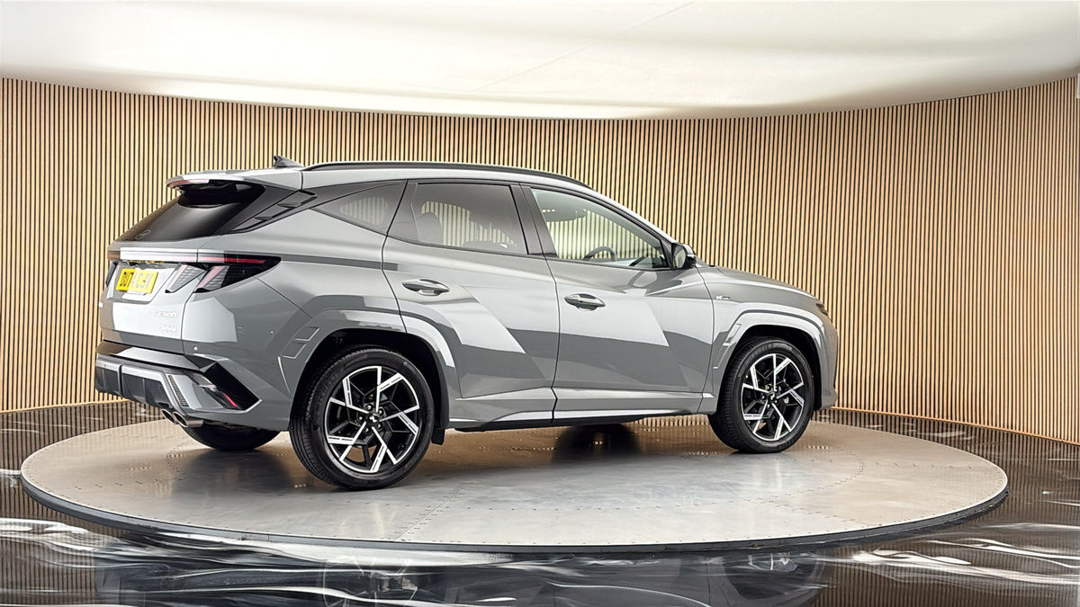 More views of Hyundai TUCSON