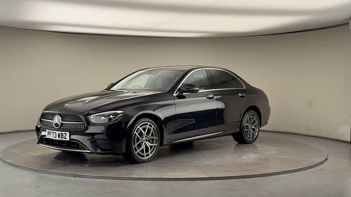 Mercedes-Benz E Class Image 20