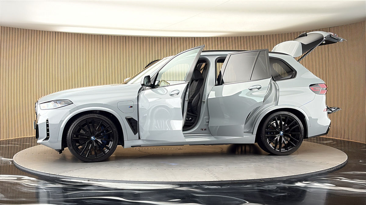 More views of BMW X5