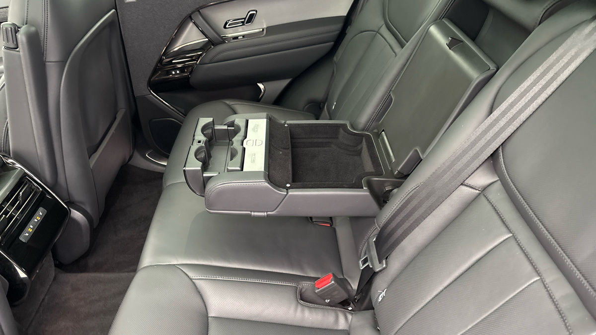 Land Rover Range Rover Sport Image 9