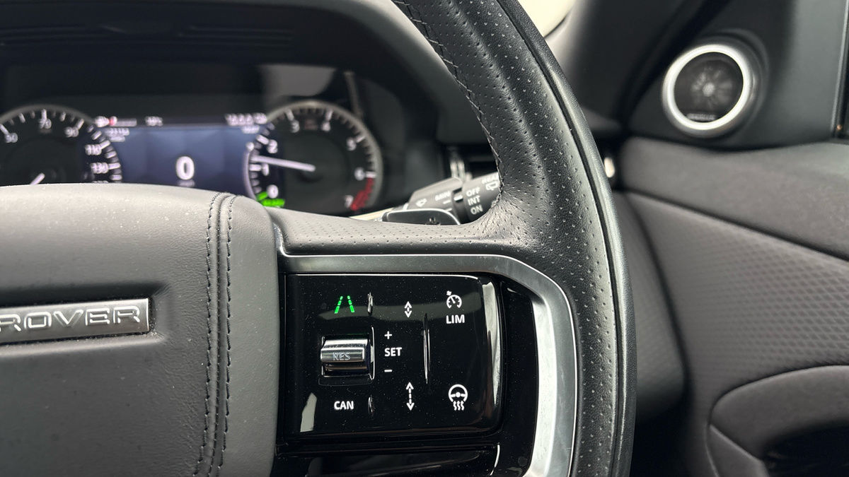 Land Rover Range Rover Evoque Image 14