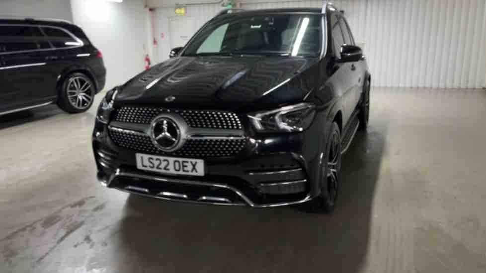 More views of Mercedes-Benz GLE