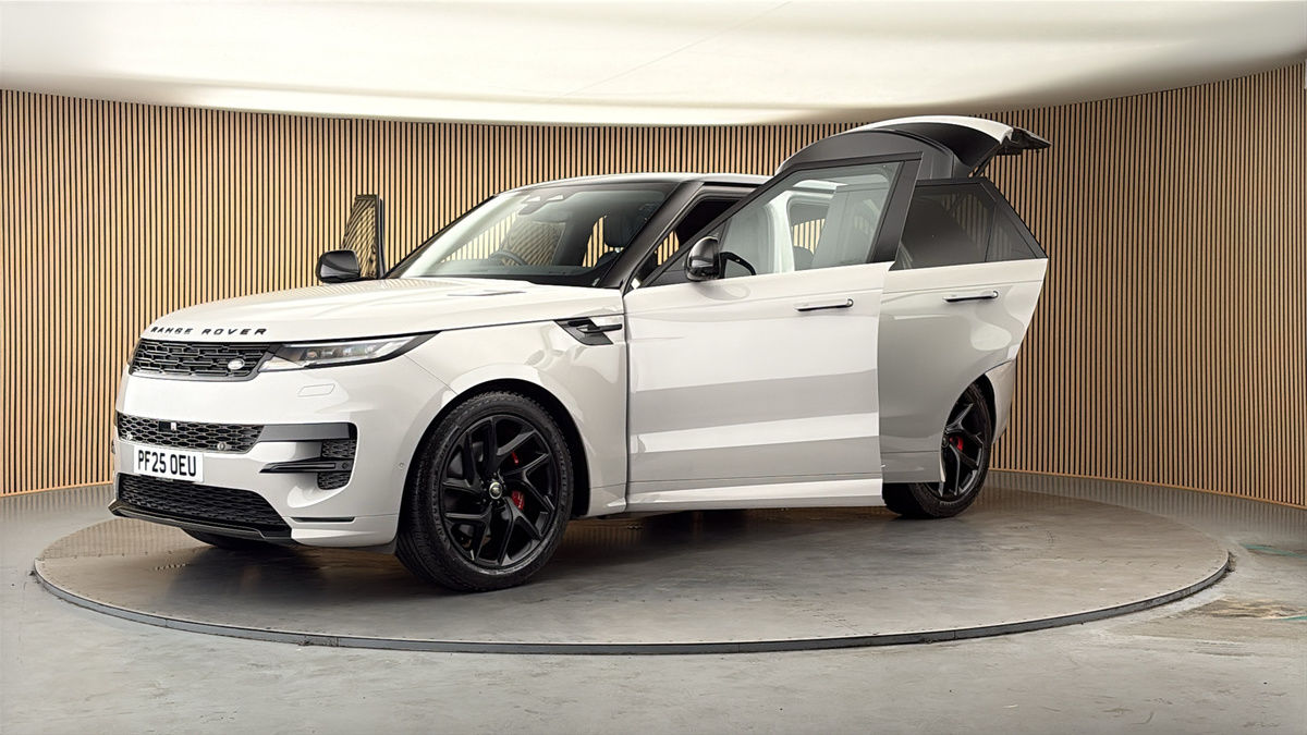 Land Rover Range Rover Sport Image 22