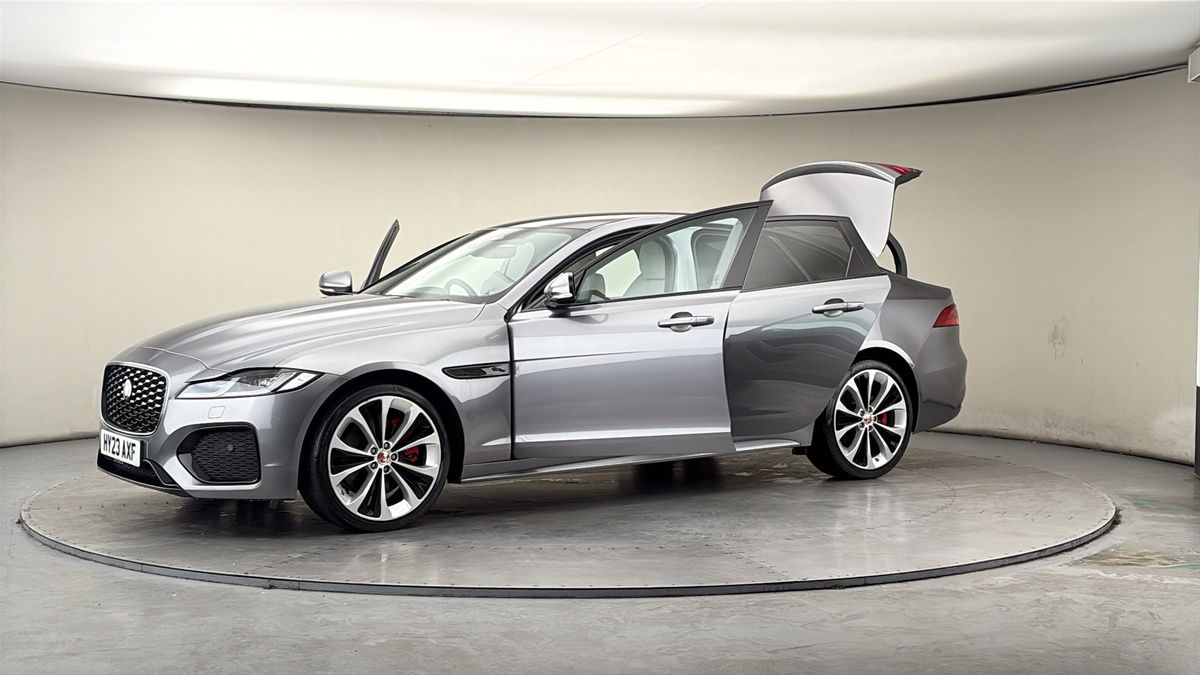 More views of Jaguar XF
