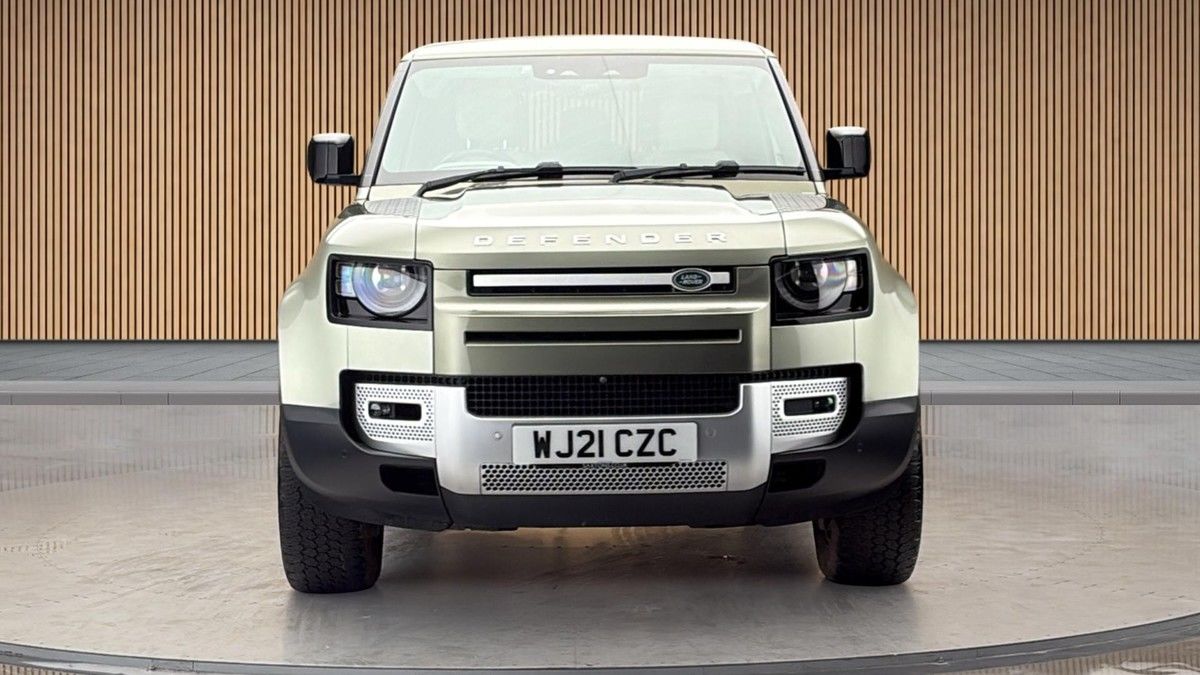 Land Rover Defender 90 Image 3