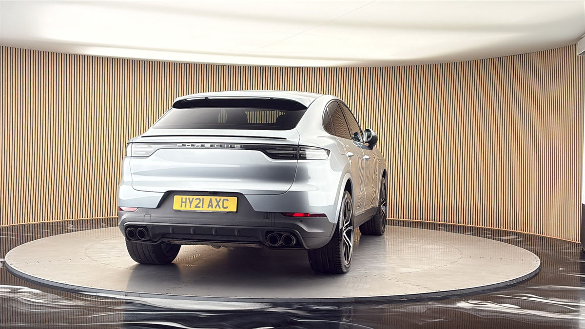 More views of Porsche Cayenne