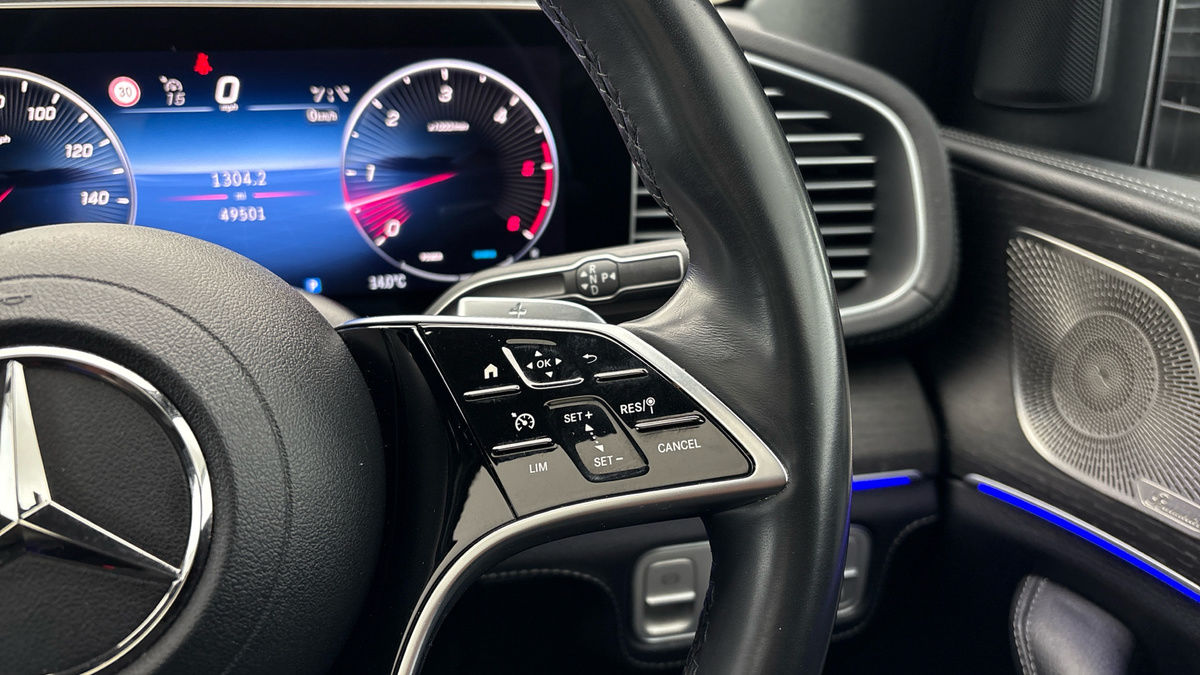 Mercedes-Benz GLE Image 14