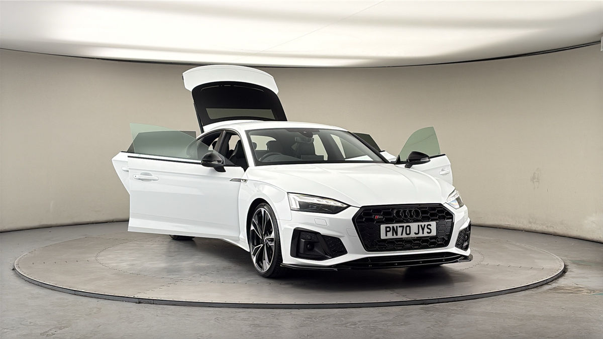 More views of Audi S5