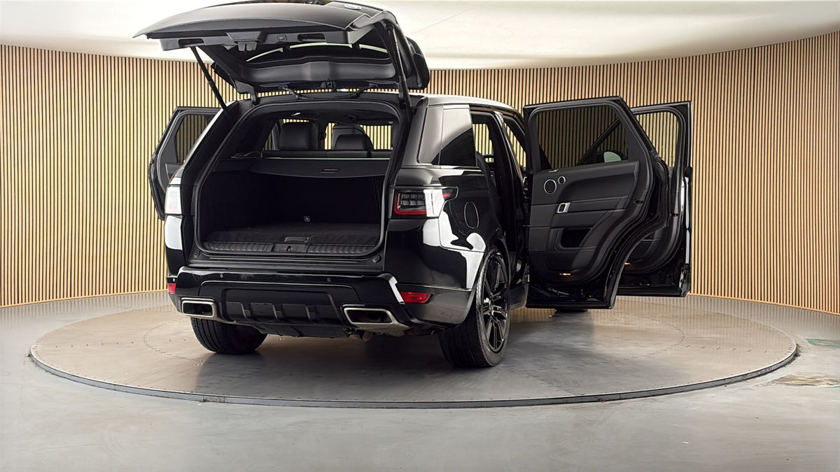 More views of Land Rover Range Rover Sport