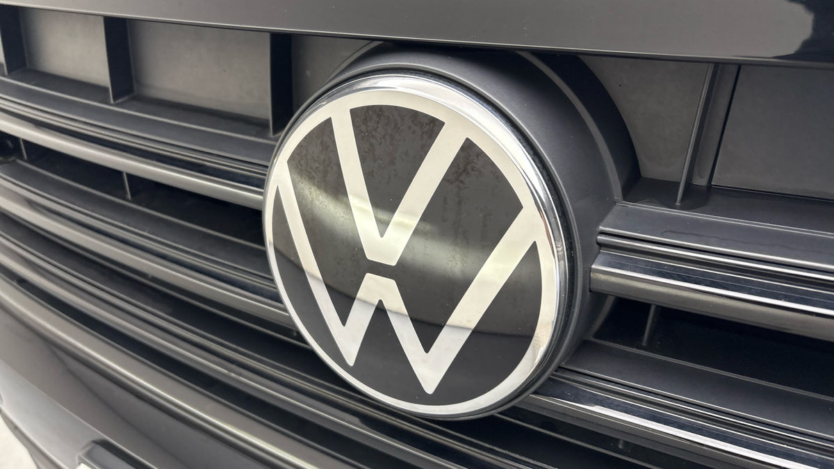 Volkswagen Touareg Image 24