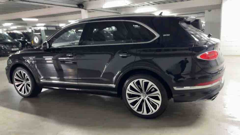 More views of Bentley Bentayga