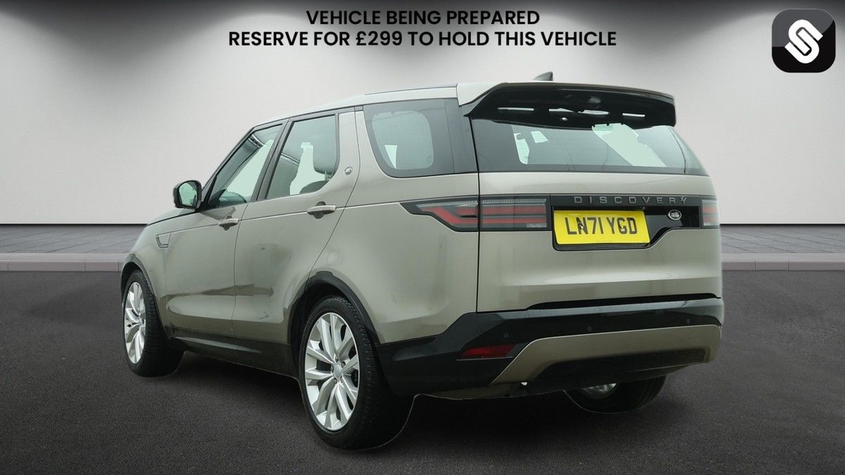 Land Rover Discovery Image 3