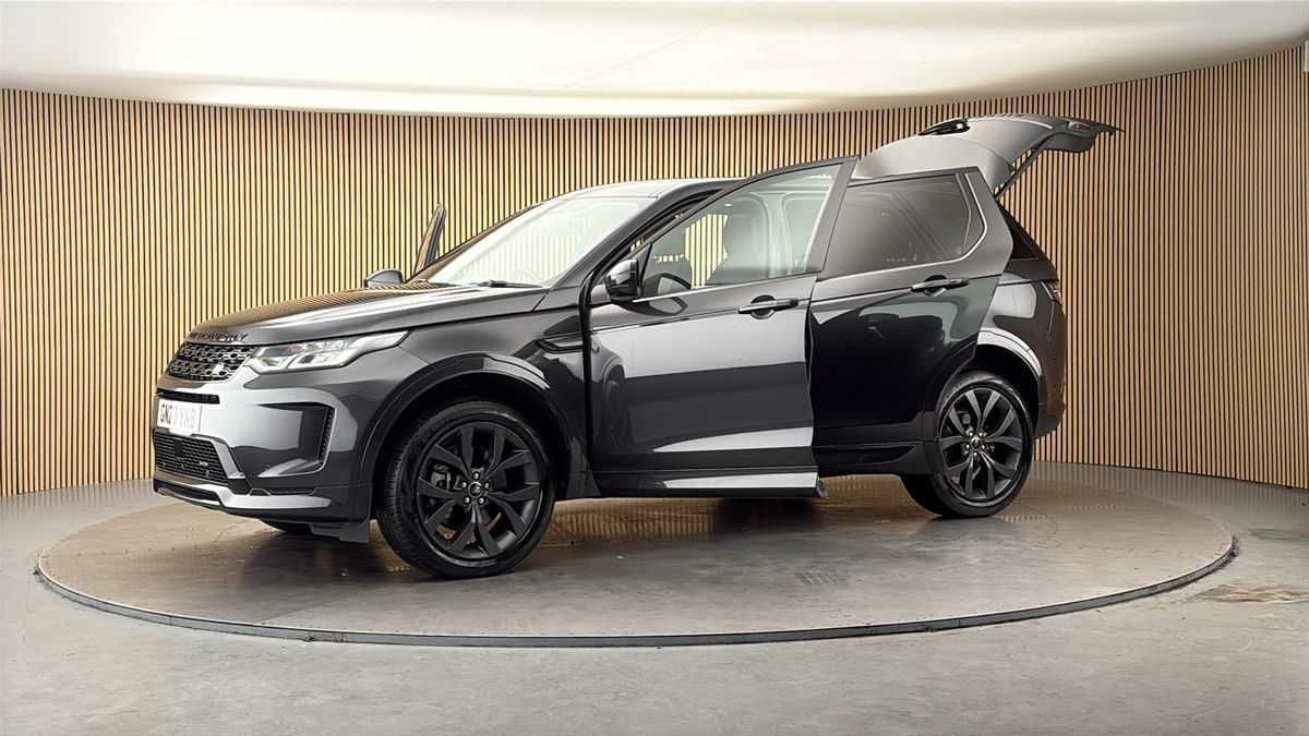 More views of Land Rover Discovery Sport