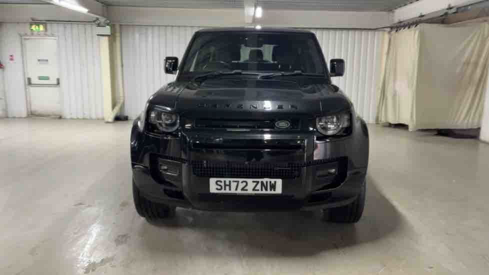 More views of Land Rover Defender 90