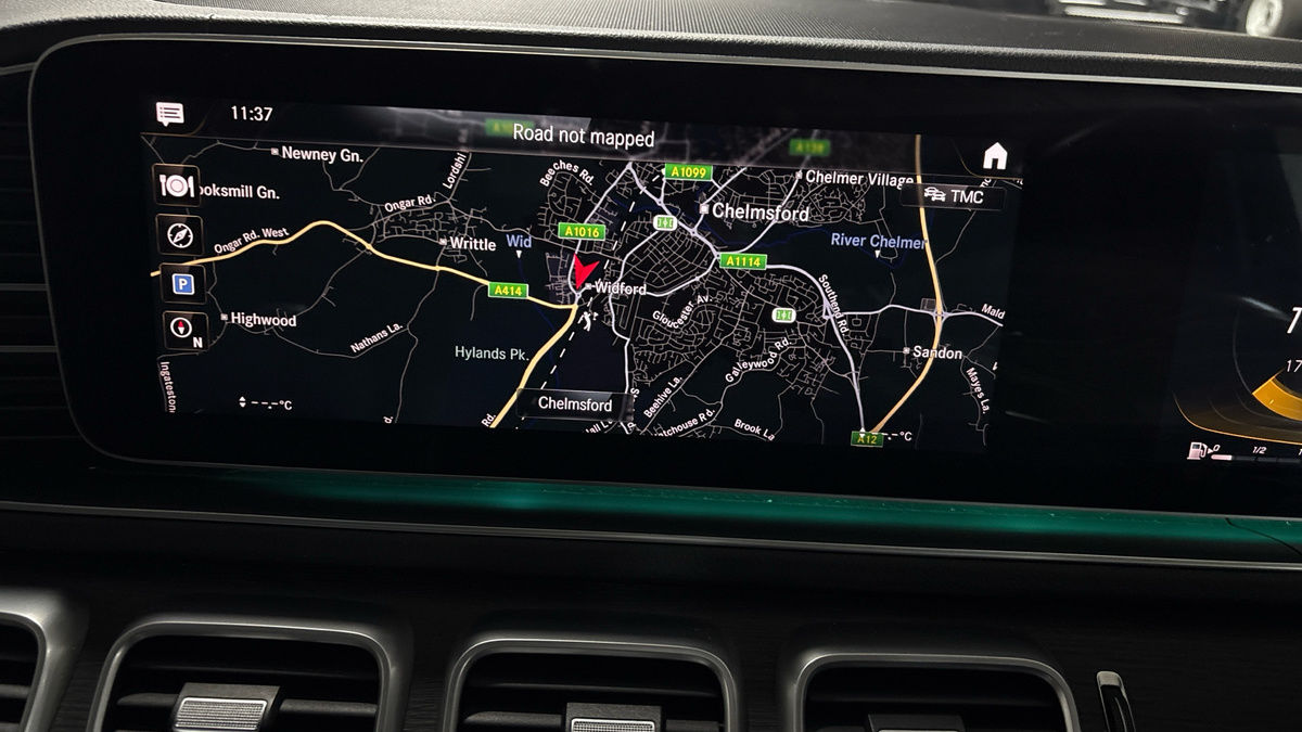 Mercedes-Benz GLE Image 17